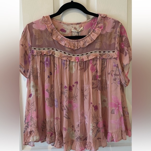 Spell & The Gypsy Wild BloomTop-NWT! - Picture 3 of 10